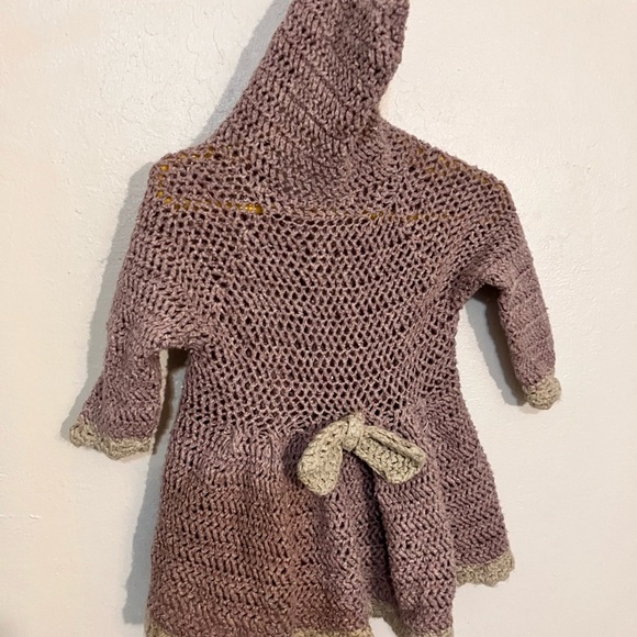 Sweater petticoat over coat hand crochet with back now purple gray 2 years - Picture 7 of 8